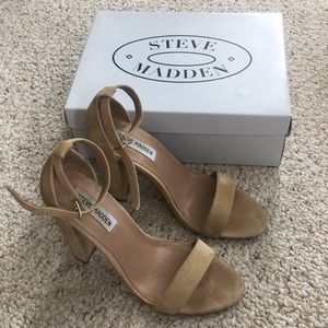 Steve Madden Carrson ankle strap sandal